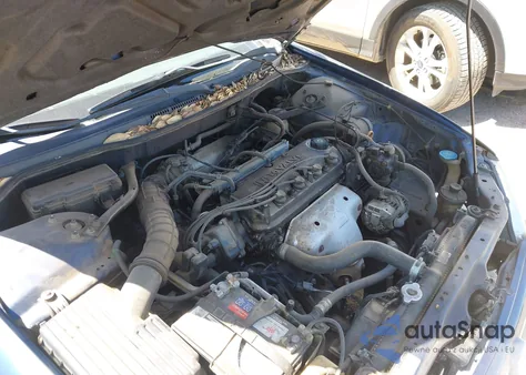 2002 Honda Accord 2.3 Vp from USA, damaged, VIN 1HGCF86642A129153